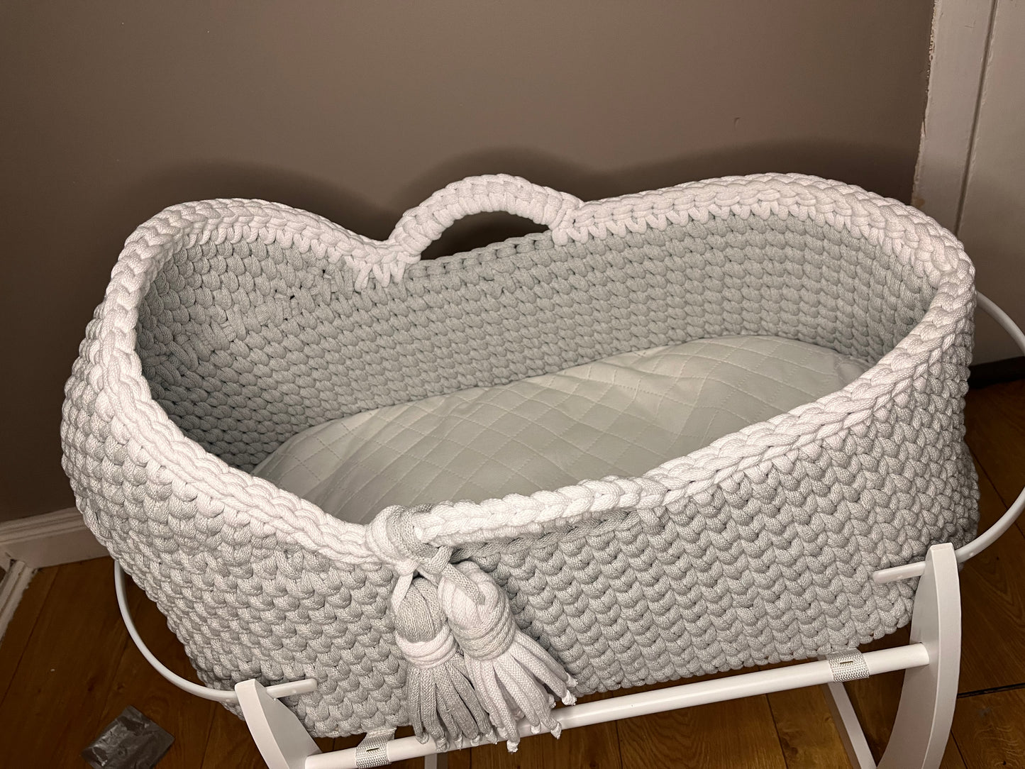 Crochet Changing Basket - Light Beige and Mocha