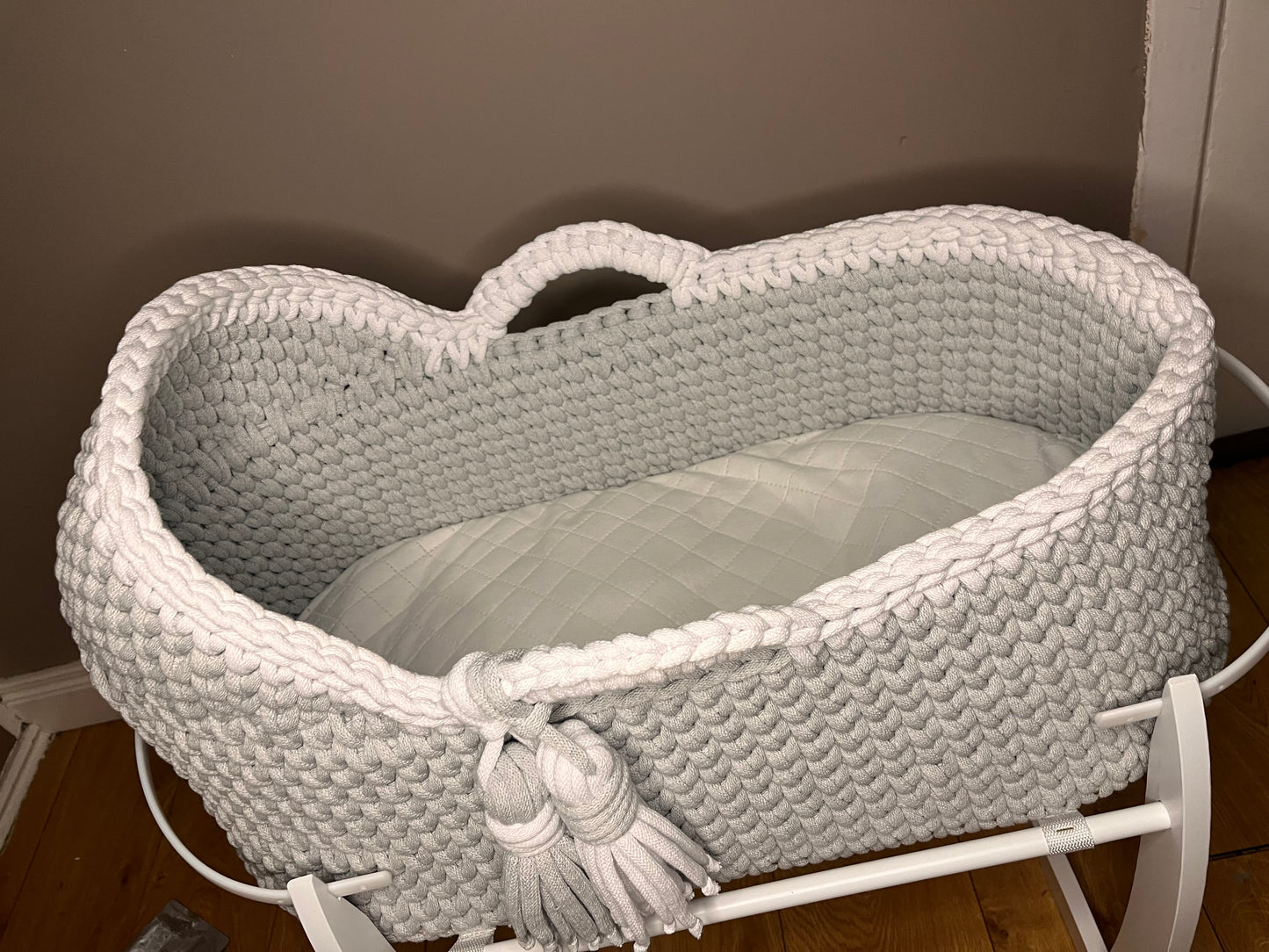 Crochet Changing Basket - Light Beige and Mocha